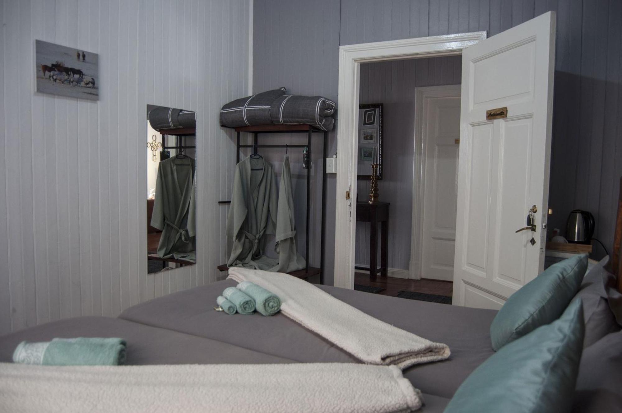 Wildhorses B&B And Self Catering Lüderitz Zewnętrze zdjęcie